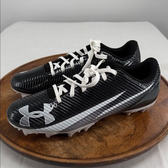 Under Armour Other - Under Armour Shoes Mensn 8.5 Blur Select Black White Football Cleats